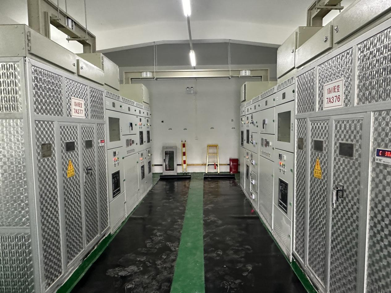 熱烈祝賀！大華·鉑金悅府項目送電成功！